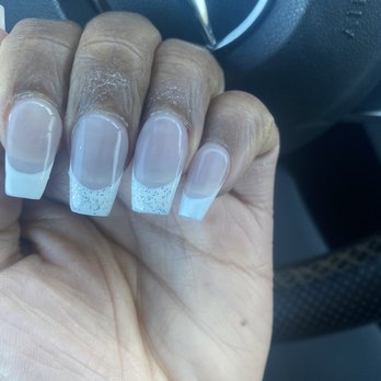 Le's Nails - $88.00 - Nail Salons Near Me - Lutherville Timonium, Maryland Le's Nails - $88.00 - Nail Salons Near Me - Lutherville Timonium, Maryland