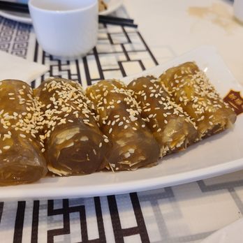 Sun Sui Wah Seafood Restaurant - chestnut almond roll ($12.95) - Seafood Near Me - Richmond, British Columbia Sun Sui Wah Seafood Restaurant - chestnut almond roll ($12.95) - Seafood Near Me - Richmond, British Columbia