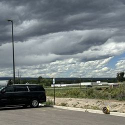 National Car Rental - Easy to use parking lot