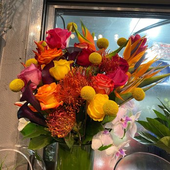 Urban Flowers - Pre made inside - Florists Near Me - San Francisco, California Urban Flowers - Pre made inside - Florists Near Me - San Francisco, California