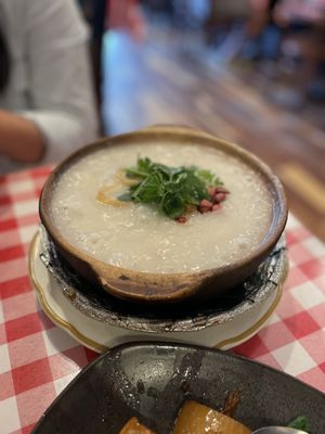 Yummy Noodle House by null