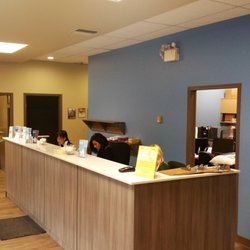 Lifemark Physiotherapy - Lifemark Physiotherapy Village Square