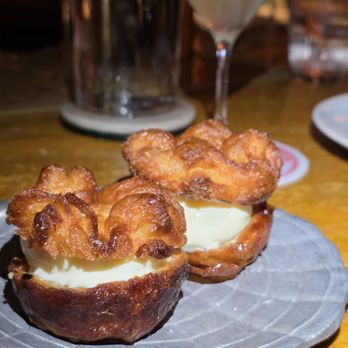 Sunny's Steakhouse - Cocktail Bars Near Me - Miami, Florida