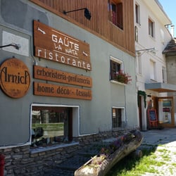 Gaute La Nata - Slightly off the street but follow the sign.