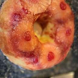 Pineapple upside down after unwrapped