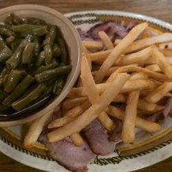 Memaw's Bar-B-Q of Palm Bay - Sliced pork with double order of awesome green beans and fries.