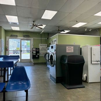 Waterville Highlander Laundry - Laundromat Near Me - Waterville, Maine Waterville Highlander Laundry - Laundromat Near Me - Waterville, Maine