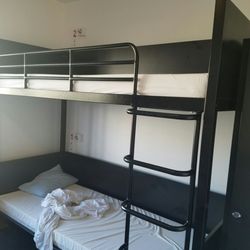 Auberge de Jeunesse Hi - Yves Robert Hostel - Auberge de jeunesse Hi Paris Yves Robert -  Bunk bed space. No a/c. No open windows. No towel svc.