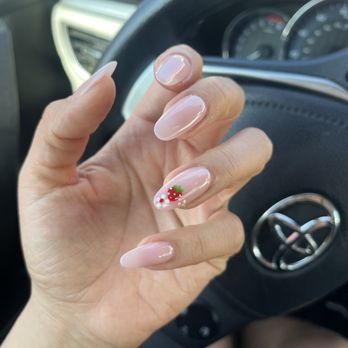 Modern Nail Spa - Nail Salons Near Me - Glendora, California