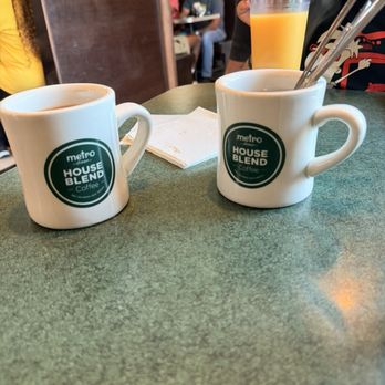 Metro Diner - American Near Me - Chesapeake, Virginia Metro Diner - American Near Me - Chesapeake, Virginia