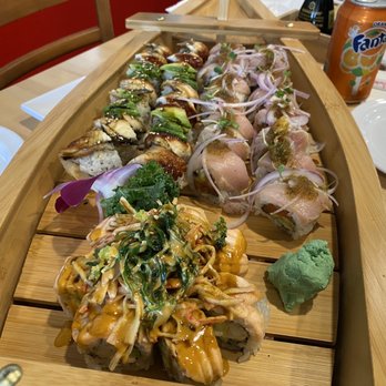 Toast La La - Left top Dragon Toll Right Too Cajun Roll Bottom Volcano Roll - Sushi Bars Near Me - Houston, Texas Toast La La - Left top Dragon Toll Right Too Cajun Roll Bottom Volcano Roll - Sushi Bars Near Me - Houston, Texas
