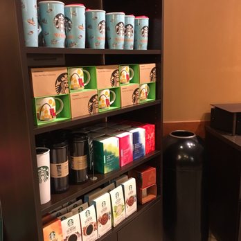 Starbucks - Coffee & Tea Near Me - St Louis, Missouri