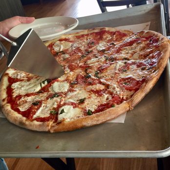 Vero Cucino Rustico - Margarita Pie - Pizza Near Me - Middletown, Connecticut Vero Cucino Rustico - Margarita Pie - Pizza Near Me - Middletown, Connecticut