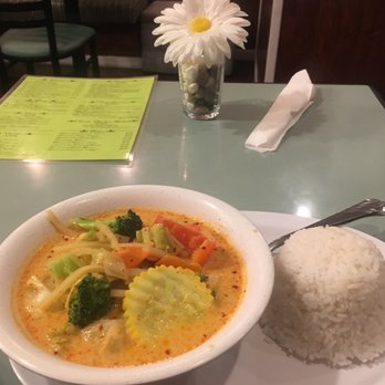 Little Thai Kitchen - Thai Near Me - Flagstaff, Arizona