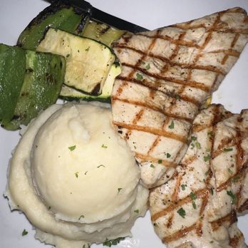 Bridie's Bar & Grill - Pubs Near Me - Middle Village, New York