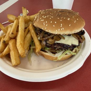 Hamburger Habit - #3. Sassy Cheese Burger French Fries Fountain Drinks - Burgers Near Me - Los Angeles, California