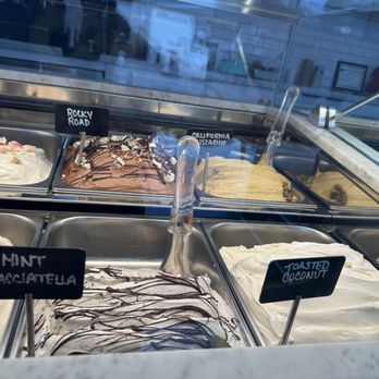 Lucky Dog Gelato - Ice Cream & Frozen Yogurt Near Me - San Clemente, California Lucky Dog Gelato - Ice Cream & Frozen Yogurt Near Me - San Clemente, California