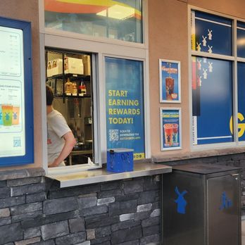 Dutch Bros Coffee - Juice Bars & Smoothies Near Me - Lake Elsinore, California