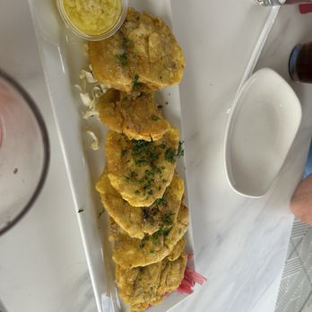 Baracoa Cuban Restaurant - Tostones Fried Green Plantains - Cuban Near Me - Palmdale, California Baracoa Cuban Restaurant - Tostones Fried Green Plantains - Cuban Near Me - Palmdale, California