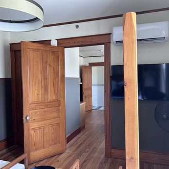 The Mansard House - Room 31 - Hotels Near Me - Galveston, Texas