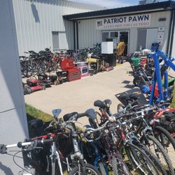 Patriot Pawn - LOTS OF OUTDOOR ITEMS!