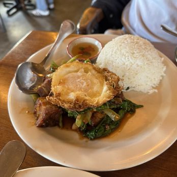 Larb Thai - Hot Pot Near Me - Shoreline, Washington Larb Thai - Hot Pot Near Me - Shoreline, Washington