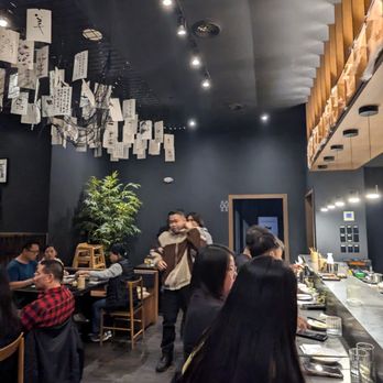 Sumoki - Bar and dining seating - Japanese Near Me - Markham, Ontario