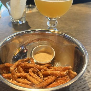 Hopdoddy Burger Bar - Burgers Near Me - Austin, Texas
