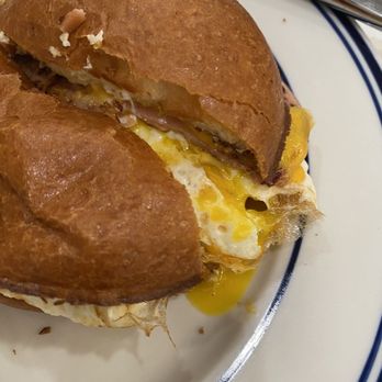 The Nassau Diner - American Near Me - Princeton, New Jersey