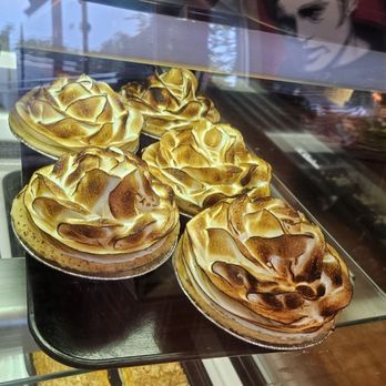 Rick's Dessert Diner - Lemon Meringue - Desserts Near Me - Sacramento, California