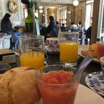 Café de Oriente - Traditional tomato toast breakfast - Modern European Near Me - Madrid, M Café de Oriente - Traditional tomato toast breakfast - Modern European Near Me - Madrid, M