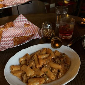Dimmi Dimmi Corner Italian - Rigatoni Tarantino - Italian Near Me - Chicago, Illinois