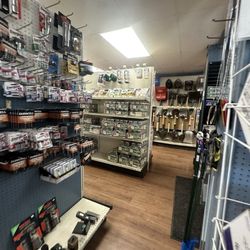 Farmington Farmers Union - Batteries and tools