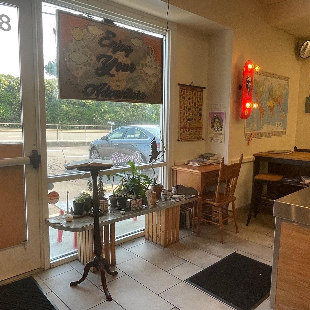 Surrounding Counties - Front door and corner table near kitchen - Coffee & Tea Near Me - Richmond, Virginia Surrounding Counties - Front door and corner table near kitchen - Coffee & Tea Near Me - Richmond, Virginia