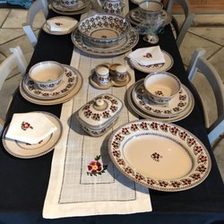 Nicholas Mosse Pottery