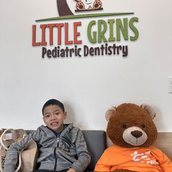 Little Grins Pediatric Dentistry - Waiting room