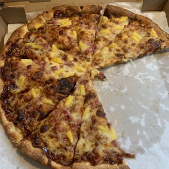 D'Amico's Pizzeria - Specialty pizza Hawaiian - Pizza Near Me - Eastlake, Ohio