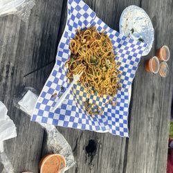 Himalayan Food Truck - VEG CHOWMIN