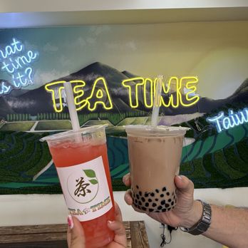 Tea Time Taiwan - Guava Flavored Calpico and Coconut Tea with boba - Bubble Tea Near Me - Pearl City, Hawaii Tea Time Taiwan - Guava Flavored Calpico and Coconut Tea with boba - Bubble Tea Near Me - Pearl City, Hawaii