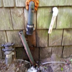 Vacasa - Boise - Kitchen sink pipe disconnected outside