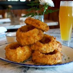 World Famous Onion Rings - Half Order