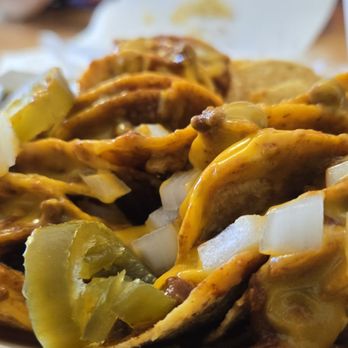 The Frozen Pelican - Chili cheese nachos - Cheesesteaks Near Me - Melrose, Florida