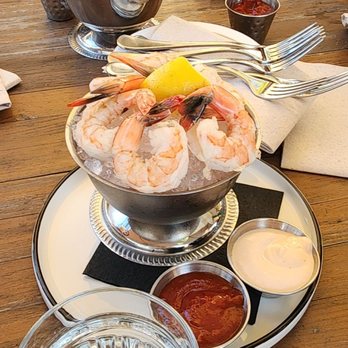 Holiday on 7th - Shrimp cocktail - Cocktail Bars Near Me - Austin, Texas