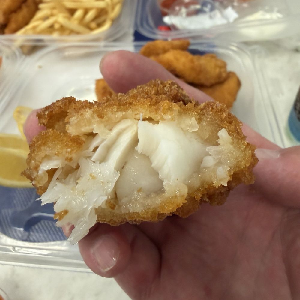 Fish King - Crunch Fish - Seafood Markets Near Me - Glendale, California Fish King - Crunch Fish - Seafood Markets Near Me - Glendale, California