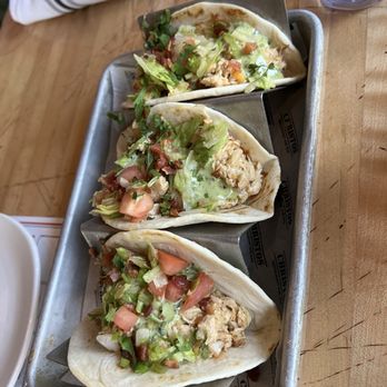 Christos Restaurant & Bar - Bars Near Me - Wallingford, Connecticut