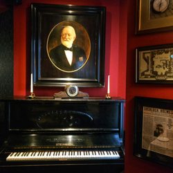 Sherlock's - Klassisches Dekor