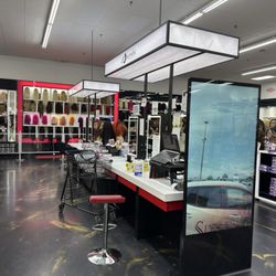 Supreme Hair & Beauty