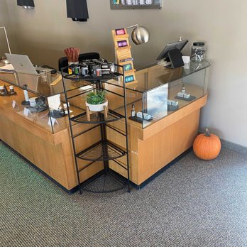 Herbal Aspect - University - Cannabis Dispensaries Near Me - Madison, Wisconsin