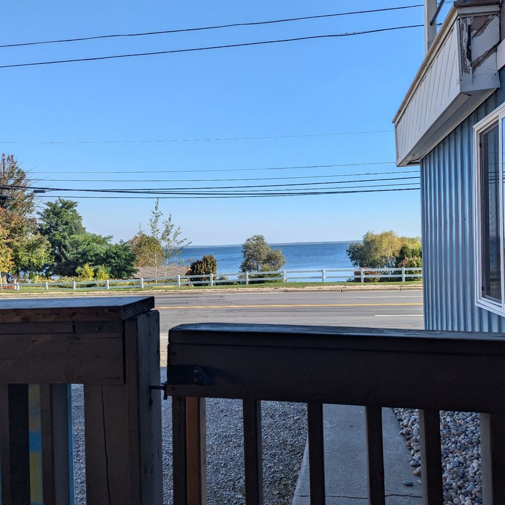 Back Door Saloon - American Near Me - Houghton Lake, Michigan
