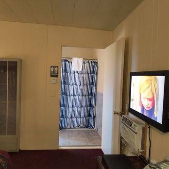 Edgewood Motel - Hotels Near Me - Willits, California Edgewood Motel - Hotels Near Me - Willits, California